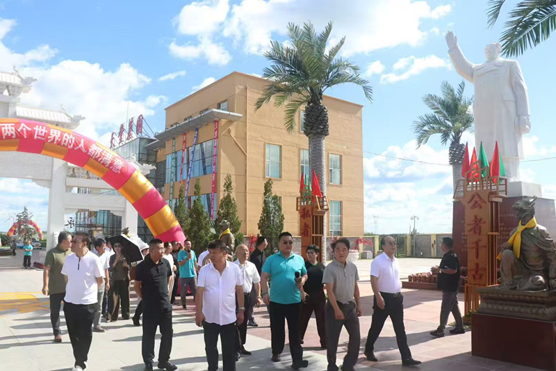 1754353232834857.jpg z3.jpg